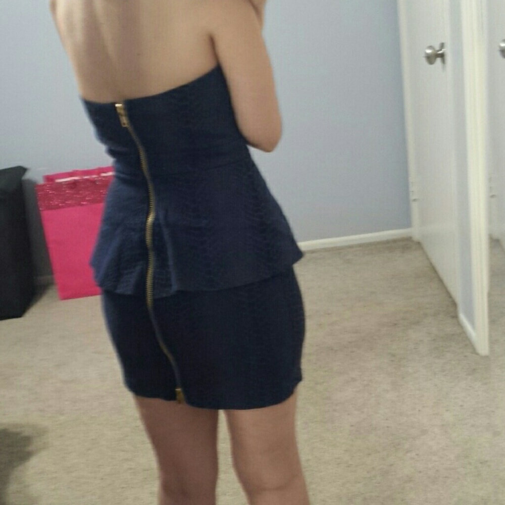 Foreign Exchange peplum - Picture 2 of 7